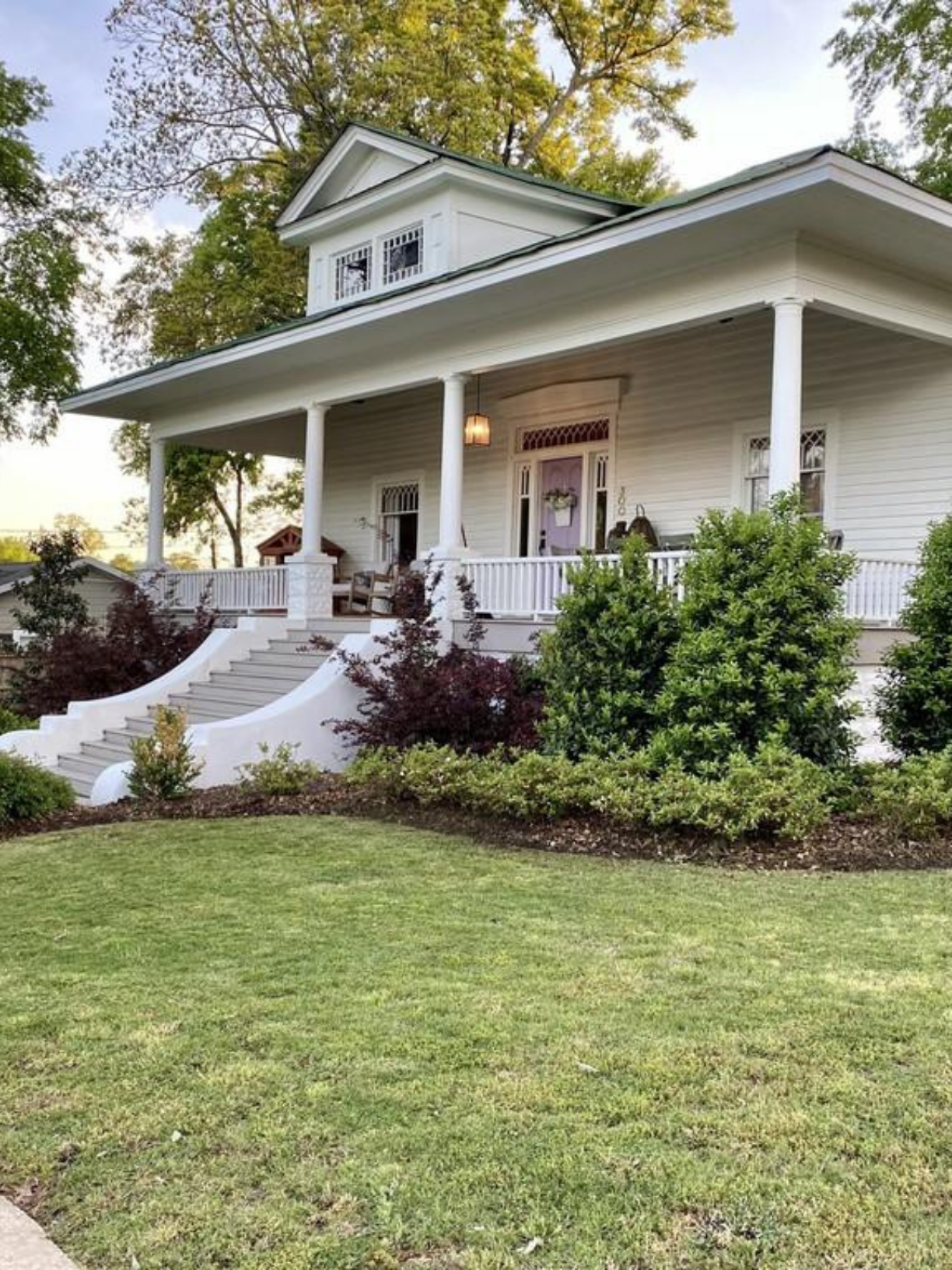 Move to Mississippi! Own an 1870 HGTV Renovated Home
